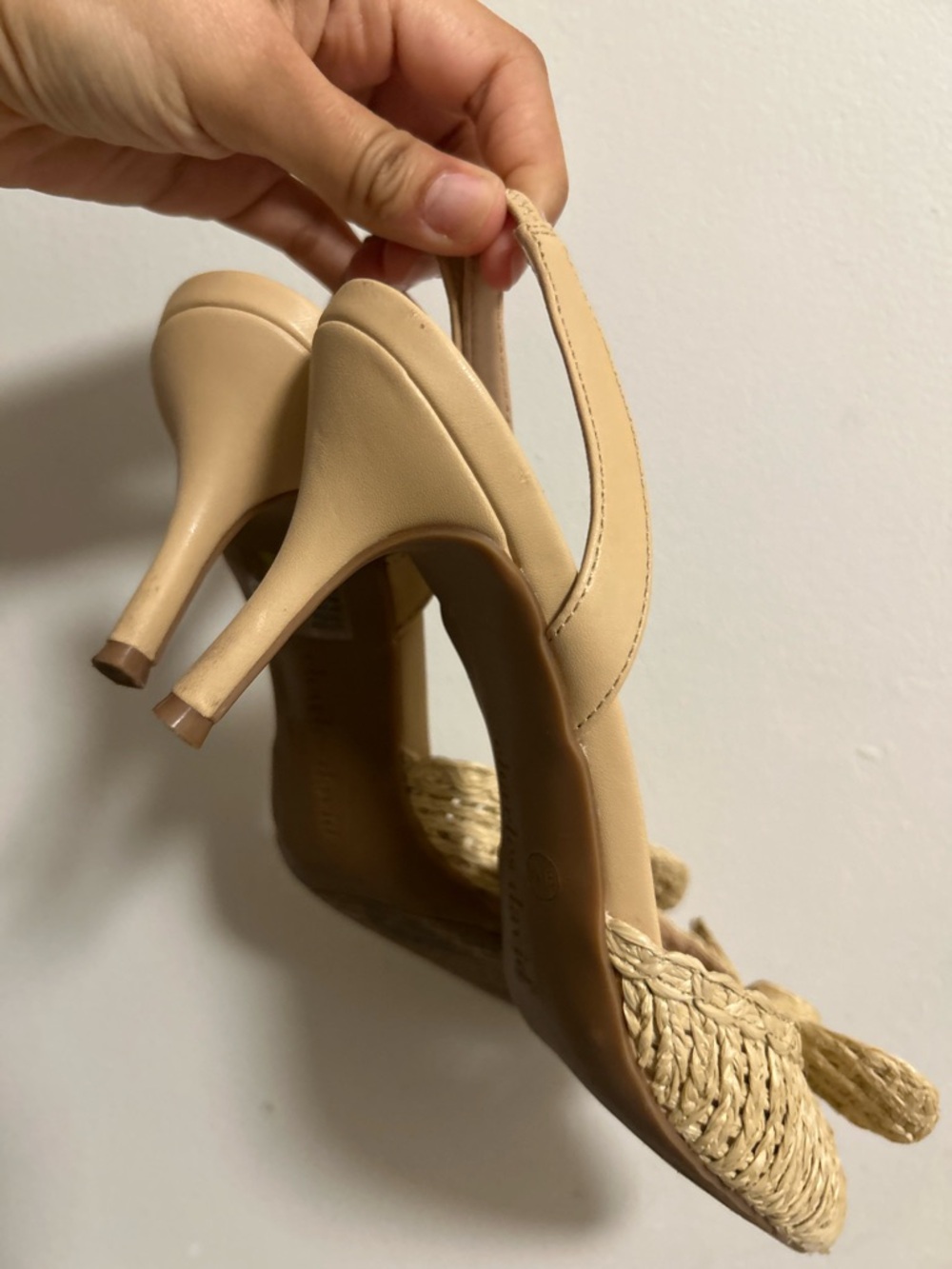 Charles David Natural Raffia Pointed Bow Slingback Heels - Picture 6 of 7
